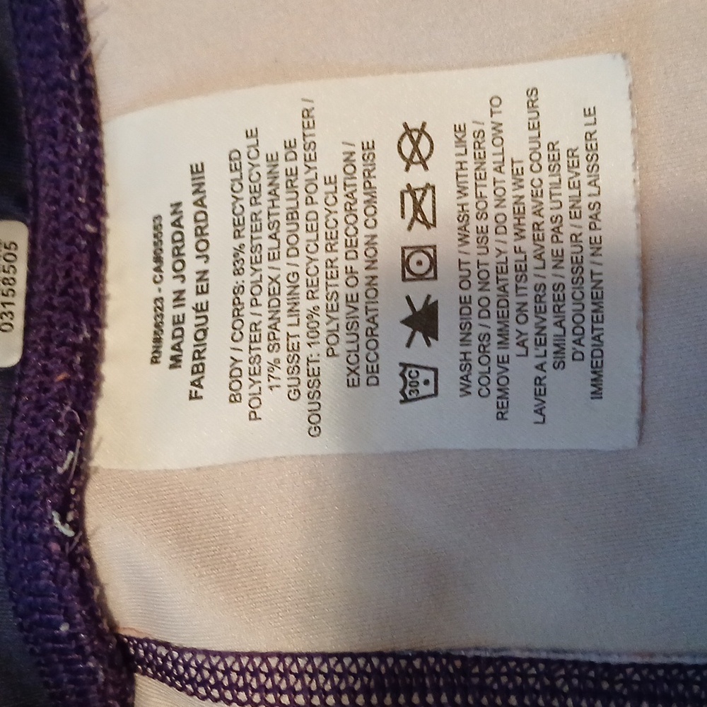 Nike Women's Dri-FIT Printed Cropped Full Length Leggings - Picture 8 of 11